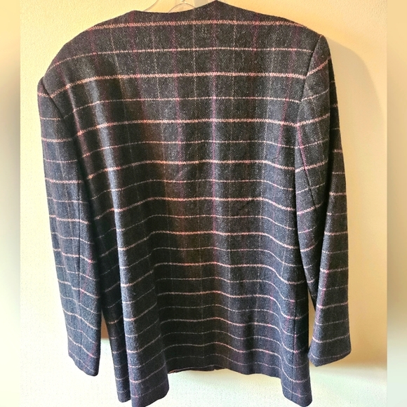 Grey Wool Blazer with Rose/Purple Plaid Size 12. 80's by Boston Traveler - Picture 4 of 7